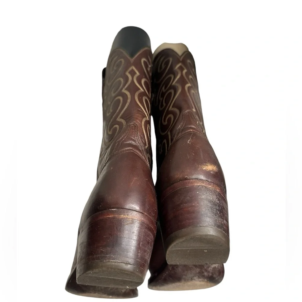 Lucchese men boots size 10B